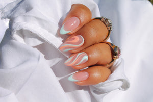 The 'Peach Popsicle' Nail